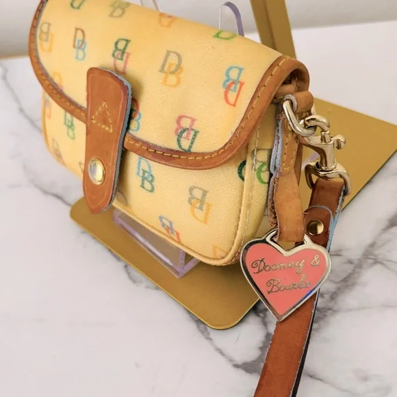 Dooney & Bourke Vintage Rainbow DB Vinyl Leather Multicolor‎ Wristlet - Picture 3 of 11